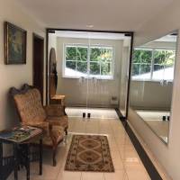Apartment with Garden View