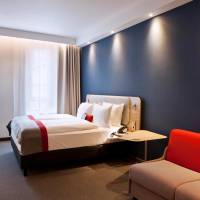 Standard Queen Room with Sofa Bed