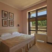 Suite - Building 1