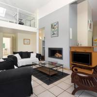 4 bedroom villa with mezzanine 12 people