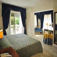 Deluxe Double or Twin Room with Spa Bath