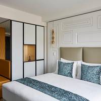 Queen Room - Non-Smoking