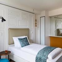Single Room - Mobility Access with Roll-in Shower