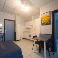 Queen Room with Kitchenette - Annex