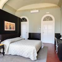 Junior Suite with City View