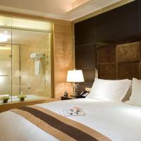 Superior King Room with Park View