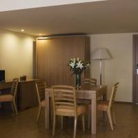 Family Suite (2 Adults + 2 Children)