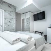 Economy Double Room without Window with Spa Access