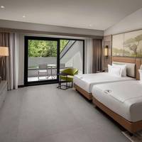 Deluxe Family Room Forest View