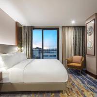 One-Bedroom King Suite