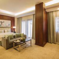 Grand Deluxe Room City View- King Bed