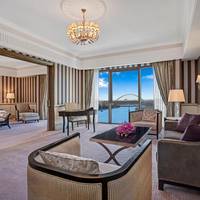 Ambassador King Suite