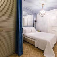 Suite with Hot Tub