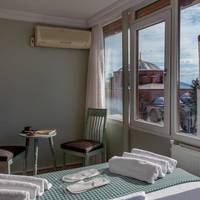 Deluxe Triple Room with Sea View