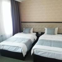 Economy Family Room