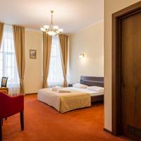 Suite with Spa Bath