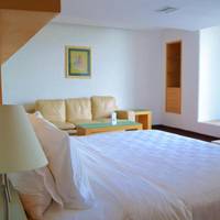King Junior Suite - Non-Smoking