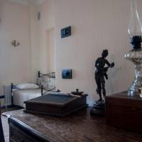 King Suite with Balcony