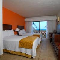 Deluxe Double Room with Side Sea View
