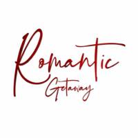 Romantic Getaway - Premium Chalet with Half Board