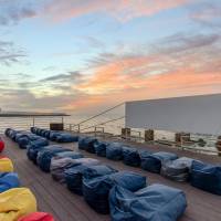 Deluxe Room with Longbeach Campground Access
