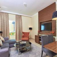 Deluxe one bed room apartment with private beach access