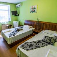 Двухместный с 1 кроватью или 2 отдельными кроватями