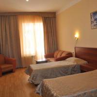 Twin Room with Treatment