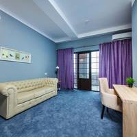 Corner Suite Sea View