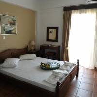 Double or Twin Room with Sea View