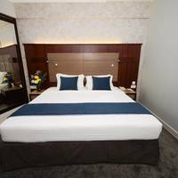 Deluxe Double Room (2 Adults + 1 Child)