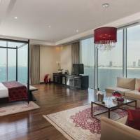 Executive  Grand King Suite Penthouse