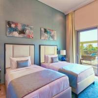 Four-bedroom Suite with Pool 
