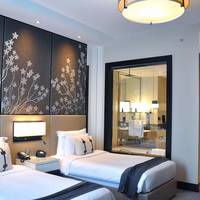 Deluxe Twin Room with Canal View