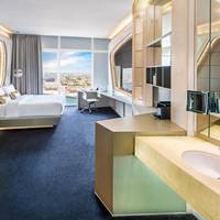 King Accessible Deluxe Room