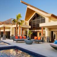 Villa with Park Access, 3 Bedroom Villa, Balcony