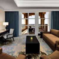 Emirati Suite, Club lounge access, 1 Bedroom Suite, 1 King