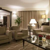 Amiri Suite with Private Jacuzzi