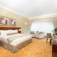 King Studio - Inclusive of two Yas Theme Parks tickets per night