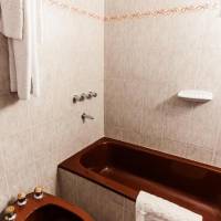 Quadruple Room with Private Bathroom