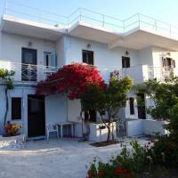 One-Bedroom Apartment with Balcony