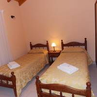 Apartment (4 Adults)