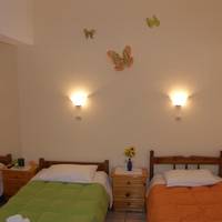 Basic Triple Room