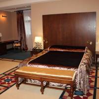 Queen Suite SPA included