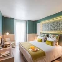Deluxe Double Room with Sanctuary view