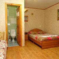Deluxe Double Room (2 Adults + 1 Child)