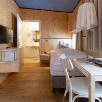 Single Room Panorama