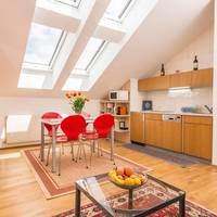 One-Bedroom Apartment (3 Adults)