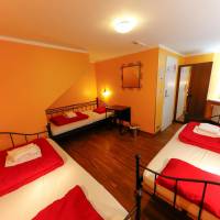 Hostel Triple Room with Shared Bathroom