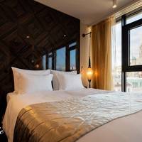 Scenery Lamee Room